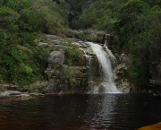 as-belas-aguas-das-cachoeiras-de-ibitipoca-2