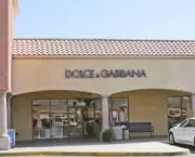 dolce-e-gabbana-outlets-na-italia-e-dicas-de-outlets-em-milao-na-italia-serravalle-designer-2