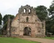 ruinas-da-abadia-de-santa-maria-11