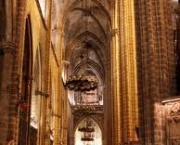 a-catedral-de-barcelona-12