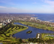 albert-park-lake-melbourne6