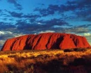 ayers-rocks-destinos-turisticos-da-australia-e-tasmania-destinos-turisticos-da-australia-1
