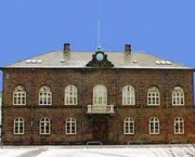 centro-patrimonial-dos-nativos-do-alasca-e-museu-folclorico-de-arbaer-reykjavik-na-islandia-2