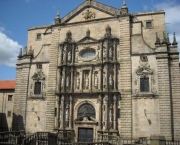 igreja-e-mosteiro-de-san-martin-pinario-12