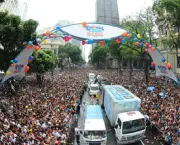 monobloco-carnaval-2011-15