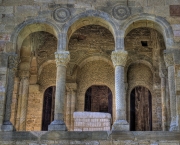 palacio-de-santa-maria-del-naranco-5