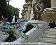 parque-guell15