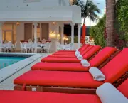 red-south-beach-hotel-11