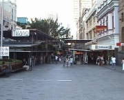 the-queen-street-mall7