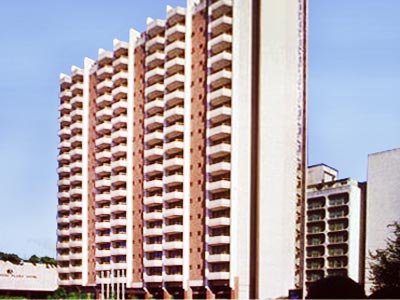 Naoum Plaza Hotel