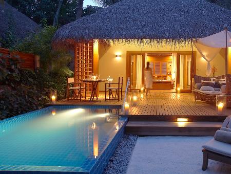 Um Pouco de História: Resort de Luxo nas Ilhas Maldivas